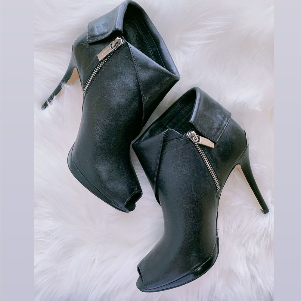 MICHAEL KORS KENDRA OPEN TOE ANKLE BOOTIE